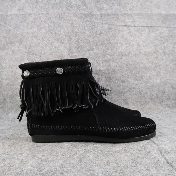 Minnetonka Shoes Womens 7.5 Bootie Moccasin Leather Hi Top Back Zip Fringe Black - Picture 2 of 13